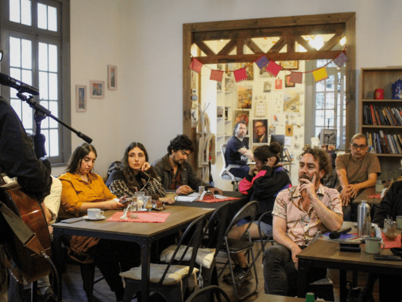 Alguien o algo se encuentra en&nbsp;Valparaíso